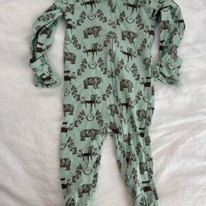 Quinn Teal Bear Print Kids Footie